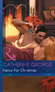 Catherine George Fiance For Christmas обложка книги