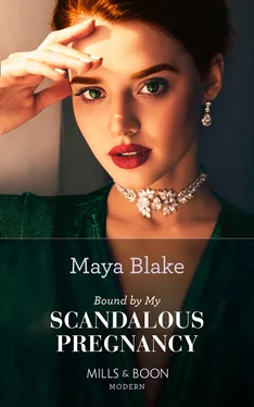 Maya Blake Bound By My Scandalous Pregnancy обложка книги