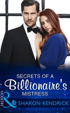 Sharon Kendrick Secrets Of A Billionaire's Mistress обложка книги