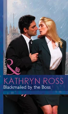Kathryn Ross Blackmailed By The Boss обложка книги