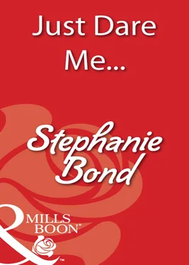 Stephanie Bond Just Dare Me... обложка книги