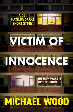 Michael Wood Victim of Innocence обложка книги