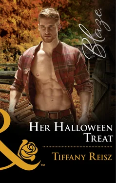 Tiffany Reisz Her Halloween Treat обложка книги