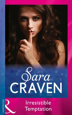 Sara Craven Irresistible Temptation обложка книги