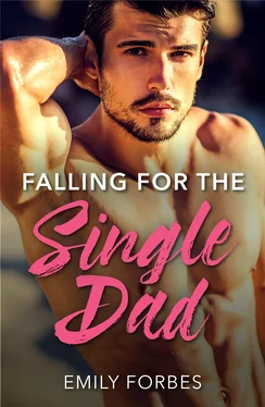 Emily Forbes Falling For The Single Dad обложка книги