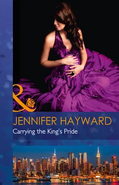 Jennifer Hayward Carrying The King's Pride обложка книги