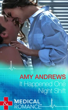 Amy Andrews It Happened One Night Shift обложка книги