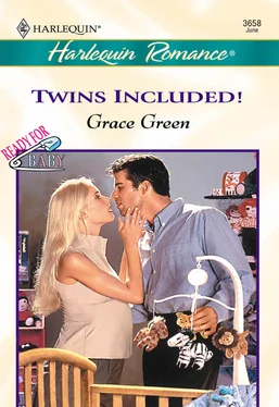 Grace Green Twins Included обложка книги