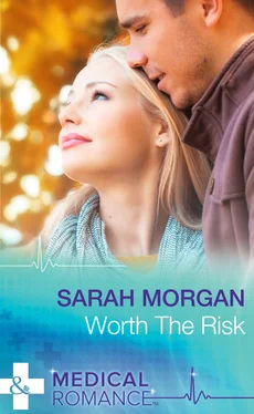 Sarah Morgan Worth The Risk обложка книги