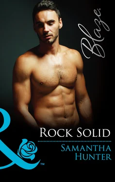 Samantha Hunter Rock Solid обложка книги