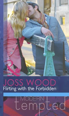 Joss Wood Flirting with the Forbidden обложка книги