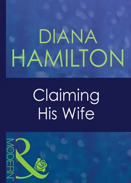 Diana Hamilton Claiming His Wife обложка книги