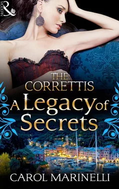 Carol Marinelli A Legacy of Secrets обложка книги