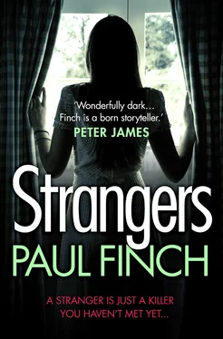 Paul Finch Strangers обложка книги