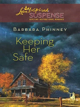 Barbara Phinney Keeping Her Safe обложка книги