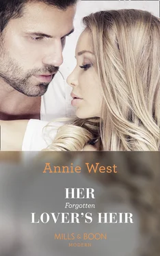 Annie West Her Forgotten Lover's Heir обложка книги