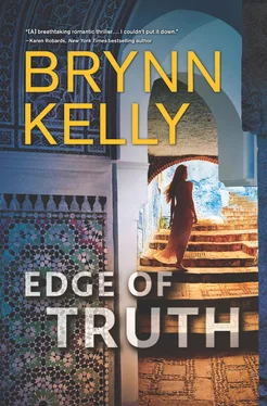 Brynn Kelly Edge Of Truth обложка книги