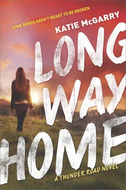Katie McGarry Long Way Home обложка книги