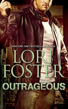 Lori Foster Outrageous обложка книги