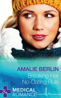 Amalie Berlin Breaking Her No-Dating Rule обложка книги