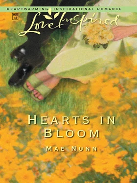 Mae Nunn Hearts In Bloom обложка книги