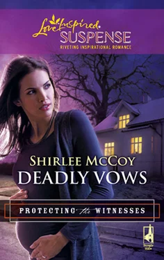 Shirlee McCoy Deadly Vows обложка книги