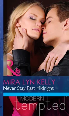 Mira Lyn Kelly Never Stay Past Midnight обложка книги