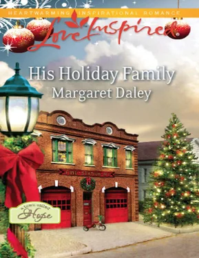 Margaret Daley His Holiday Family обложка книги
