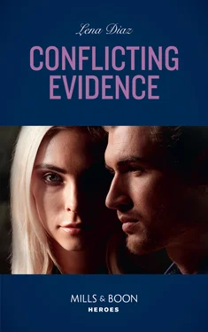 Lena Diaz Conflicting Evidence обложка книги