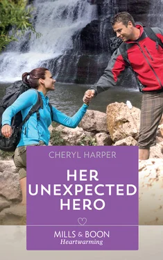 Cheryl Harper Her Unexpected Hero обложка книги