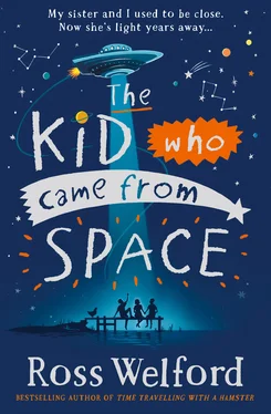 Ross Welford The Kid Who Came From Space обложка книги