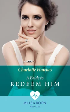 Charlotte Hawkes A Bride To Redeem Him обложка книги