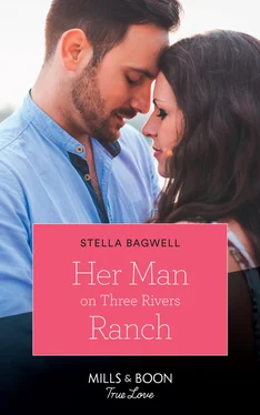 Stella Bagwell Her Man On Three Rivers Ranch обложка книги