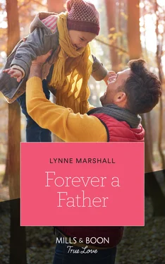 Lynne Marshall Forever A Father обложка книги