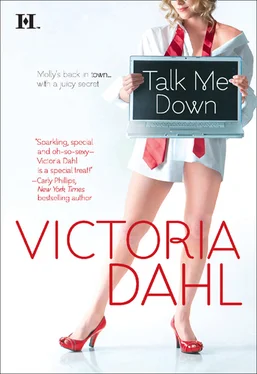 Victoria Dahl Talk Me Down обложка книги