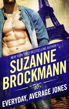 Suzanne Brockmann Everyday, Average Jones обложка книги