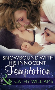 Cathy Williams Snowbound With His Innocent Temptation обложка книги