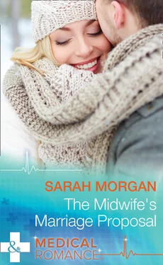 Sarah Morgan The Midwife's Marriage Proposal обложка книги