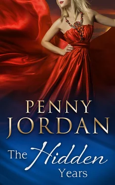 Penny Jordan The Hidden Years
