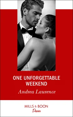 Andrea Laurence One Unforgettable Weekend обложка книги