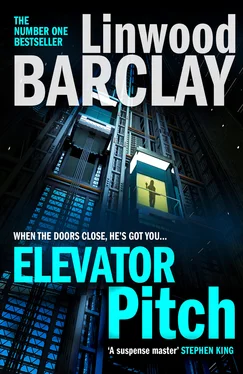 Linwood Barclay Elevator Pitch обложка книги