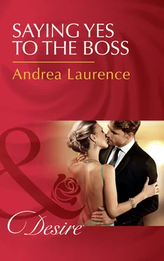 Andrea Laurence Saying Yes To The Boss обложка книги