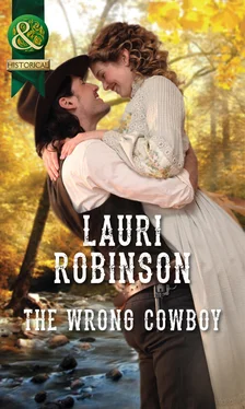 Lauri Robinson The Wrong Cowboy обложка книги