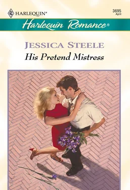 Jessica Steele His Pretend Mistress обложка книги
