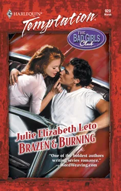 Julie Leto Brazen & Burning обложка книги