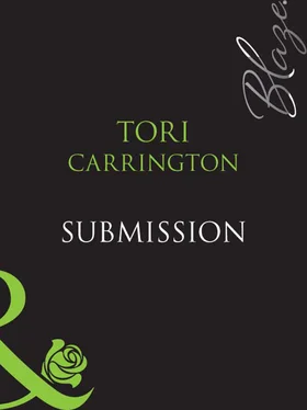 Tori Carrington Submission обложка книги