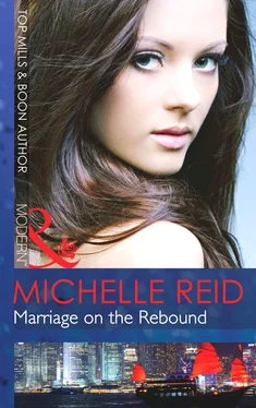 Michelle Reid Marriage on the Rebound обложка книги