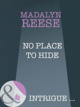 Madalyn Reese No Place To Hide обложка книги