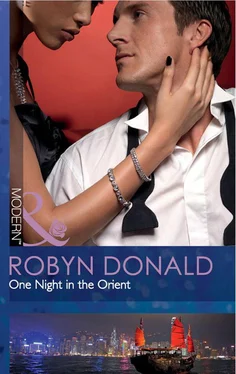 Robyn Donald One Night in the Orient обложка книги