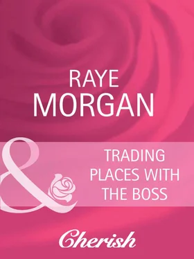 Raye Morgan Trading Places with the Boss обложка книги